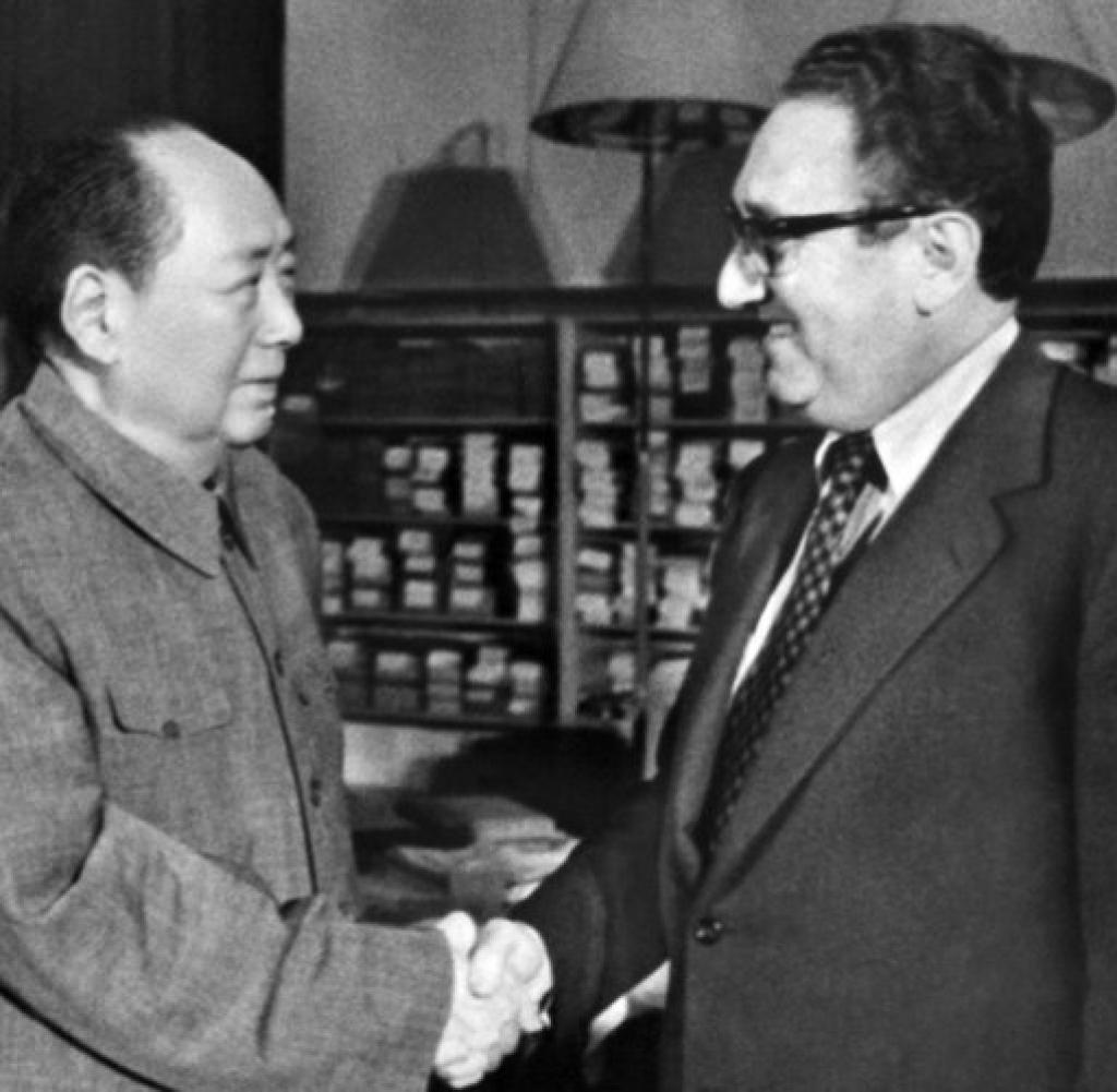 mao-kissinger-kas-DW-Sonstiges-Beijing-jpg.jpg