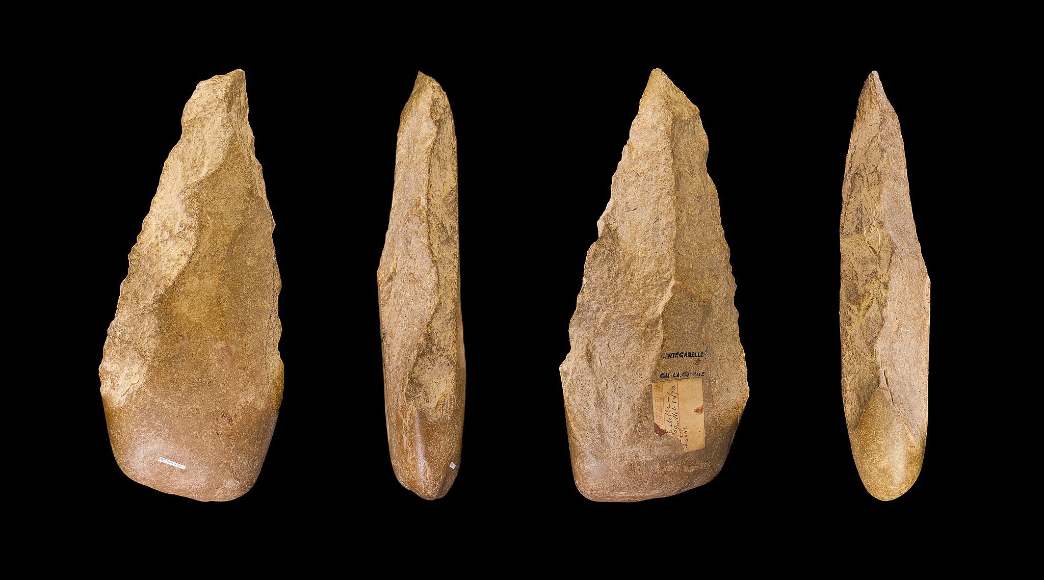 Acheulean tools. Source: Muséum de Toulouse.
