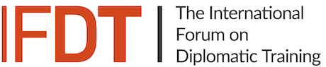  Logo, Text
